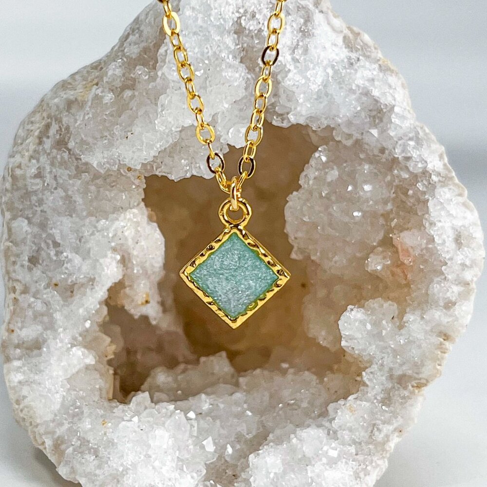 320 14k Gold Turquoise Glitter Resin Diamond Charm Handmade Pendant Necklace 13$